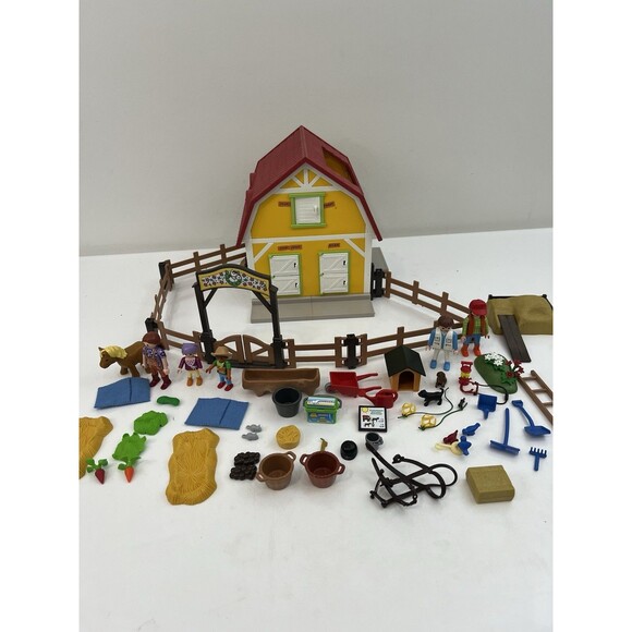 Playmobil 5222 Country Farmhouse Pony Riding Stables Near Complete, Figures - Picture 1 of 11
